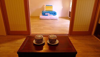 HanOK Guest House 201