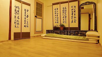 HanOK Guest House 202