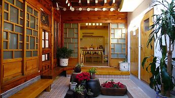 HanOK Guest House 202