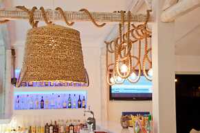 Malibu Boutique Studios