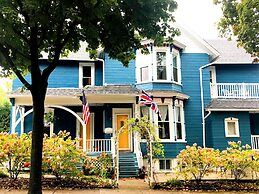 The Muse Gallery Guesthouse