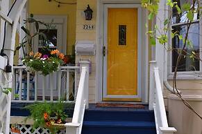 The Muse Gallery Guesthouse