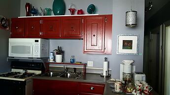 The Muse Gallery Guesthouse