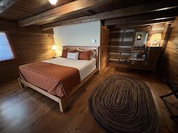 Silver Lake Bed and Breakfast