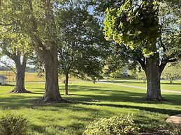 Silver Lake Bed and Breakfast