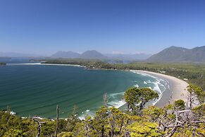 Black Bear Guesthouse