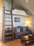 Black Bear Guesthouse