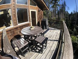 Black Bear Guesthouse