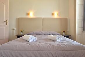 Konstantinoupolis Hotel