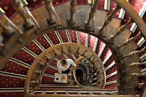 Konstantinoupolis Hotel