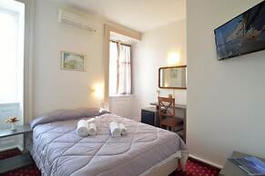 Konstantinoupolis Hotel