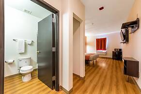 Motel 6 Jourdanton, TX