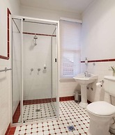 Bathurst Royal Apartments