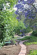 Sandra D's Country Guest House