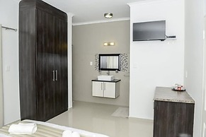 Discovery Guest House