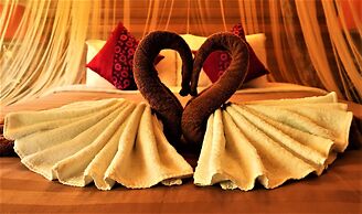 Breve Azurine Lagoon Retreat