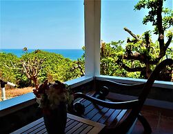 Breve Azurine Lagoon Retreat