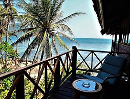 Breve Azurine Lagoon Retreat