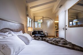 3Sixty Hotel & Suites