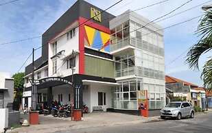 Nozz Hotel Semarang