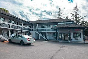 Sumner Motor Inn