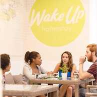 Wakeup Homestay - Hostel