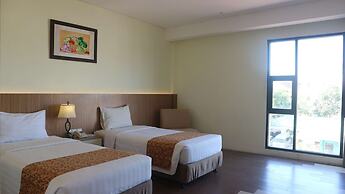 Golden Tulip Belitung