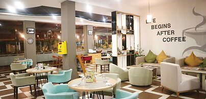 Golden Tulip Belitung