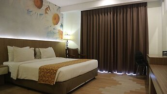 Golden Tulip Belitung