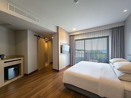 Golden Tulip Belitung