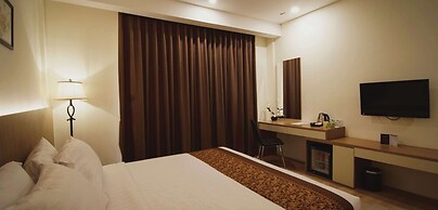 Golden Tulip Belitung