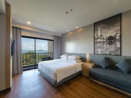 Golden Tulip Belitung