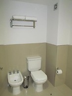 Le Parc Hotel & Suites