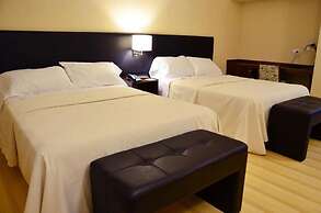 Le Parc Hotel & Suites