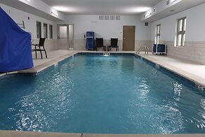 Holiday Inn Express & Suites Shawnee-Kansas City West by IHG