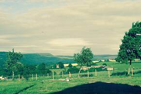 The Grainary Cottages