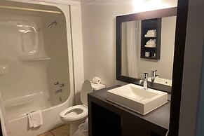 Ramada by Wyndham Laval