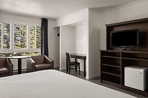 Ramada by Wyndham Laval