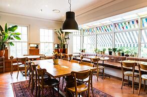 Bridgeview Hotel Willoughby