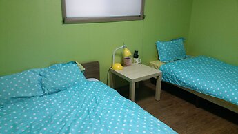 Birdsnest Hostel Hongdae