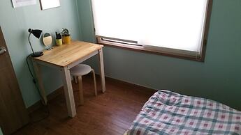 Birdsnest Hostel Hongdae