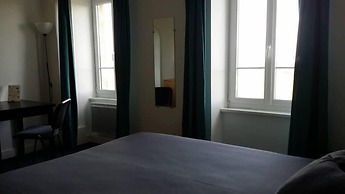 Hôtel La Roche du Marais