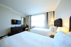 Booyoung Hotel & Resort