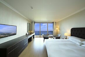 Booyoung Hotel & Resort