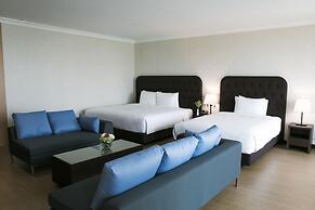Booyoung Hotel & Resort