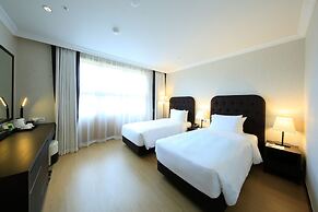 Booyoung Hotel & Resort