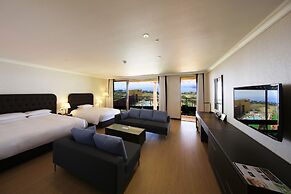 Booyoung Hotel & Resort