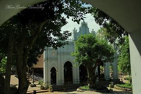 Moon Garden Homestay