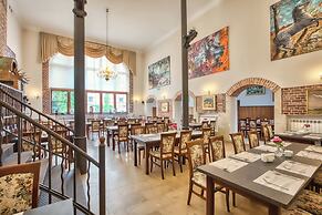 Kadyny Folwark Hotel & Spa