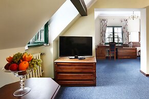 Kadyny Folwark Hotel & Spa